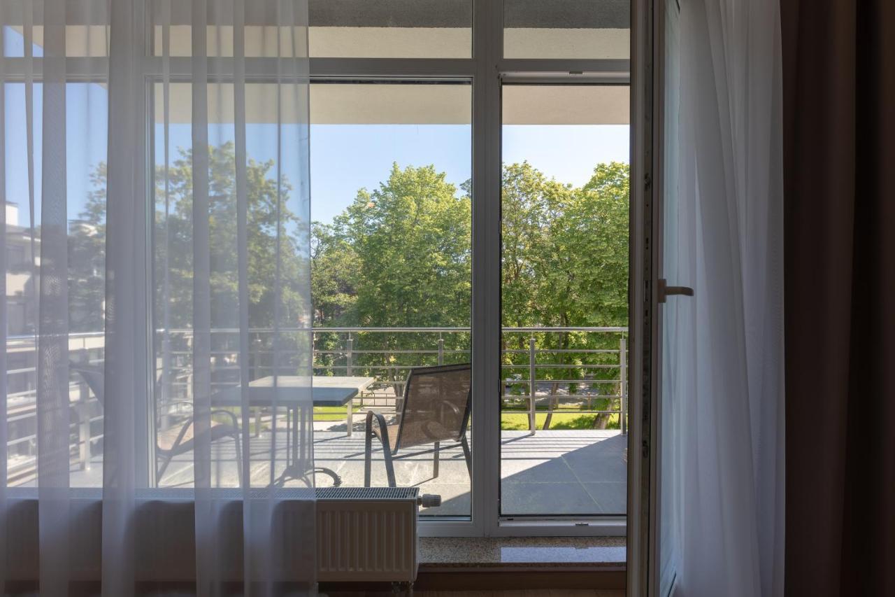 Oasis Apartments Юрмала Экстерьер фото
